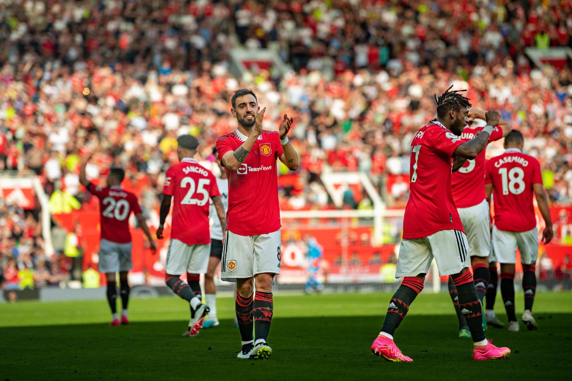 明的表现尤 明的表现尤